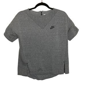 Nike Women's Gray Tech Fleece Shirt XS